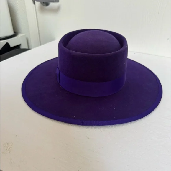 Dressed in LALA Purple Hat - Picture 3 of 4
